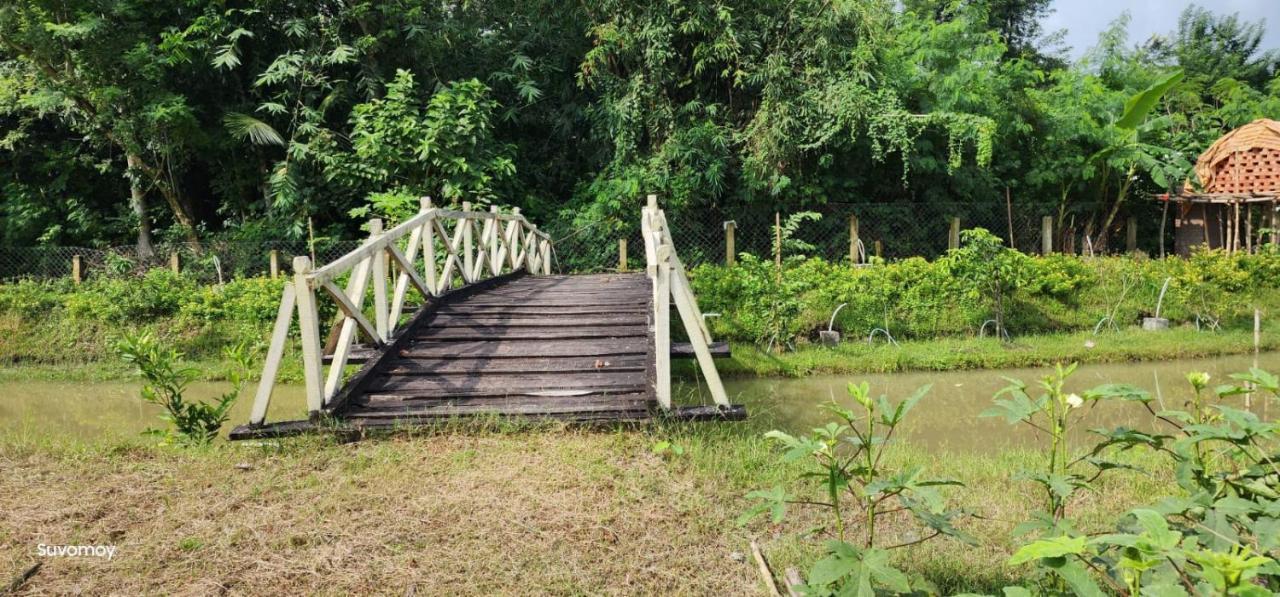 Damodar River Retreat, Uluberia Uluberiya Kültér fotó