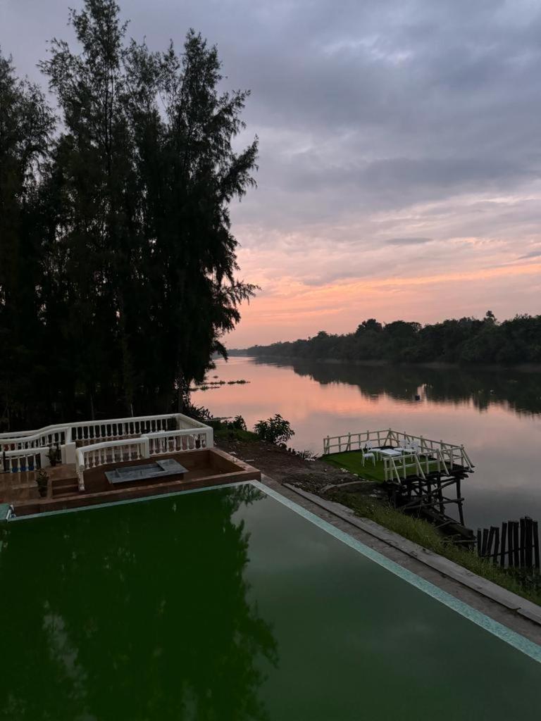 Damodar River Retreat, Uluberia Uluberiya Kültér fotó