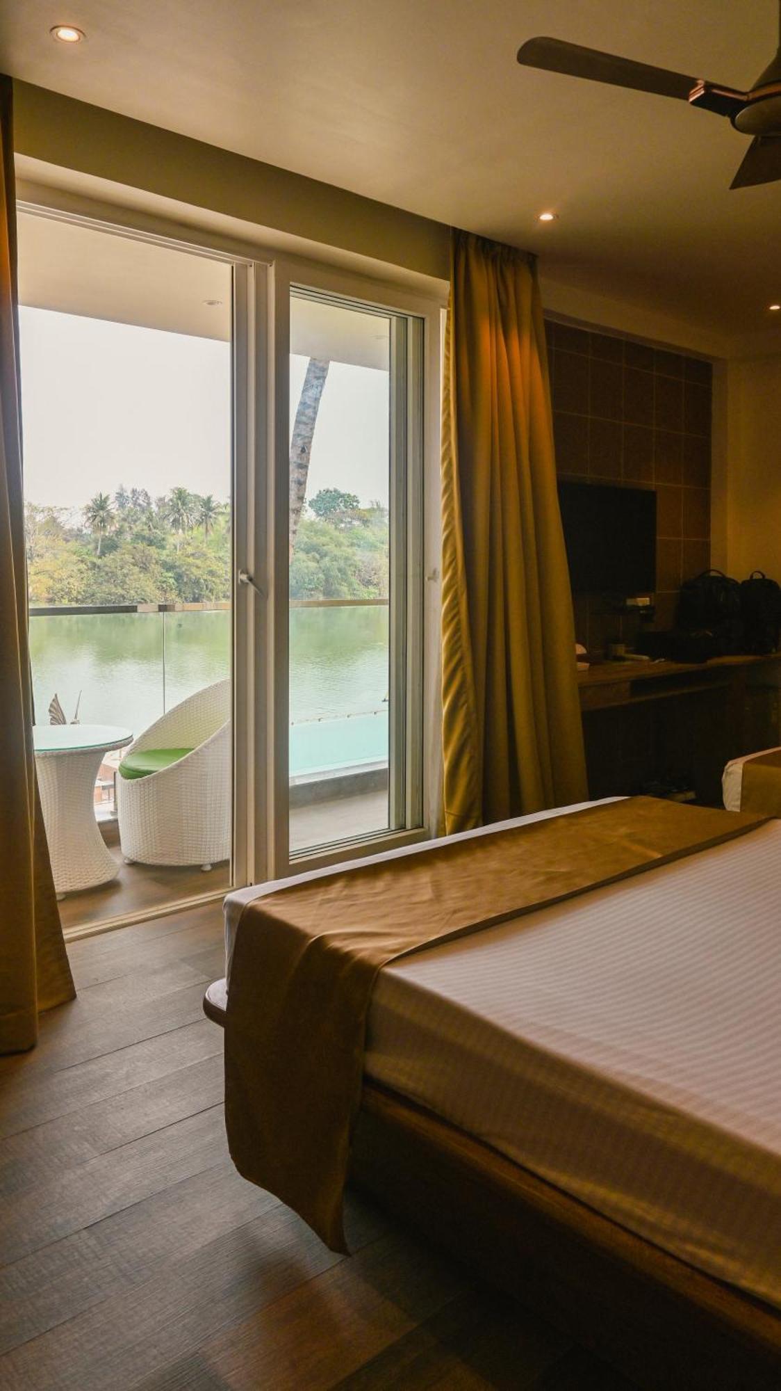 Damodar River Retreat, Uluberia Uluberiya Kültér fotó