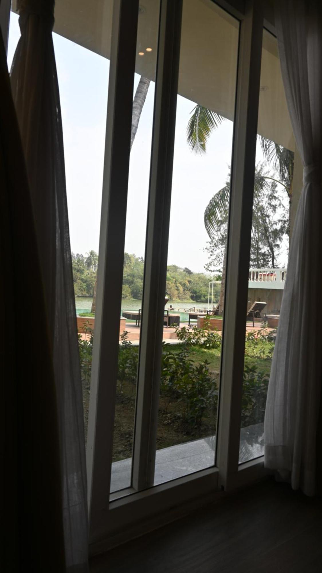 Damodar River Retreat, Uluberia Uluberiya Kültér fotó